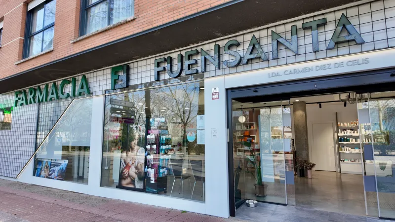 Fachada de la Farmacia Fuensanta en Ciudad Real